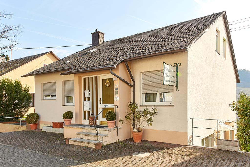 Апартаменты Haus Constanze Бернкастель-Кюс Экстерьер фото